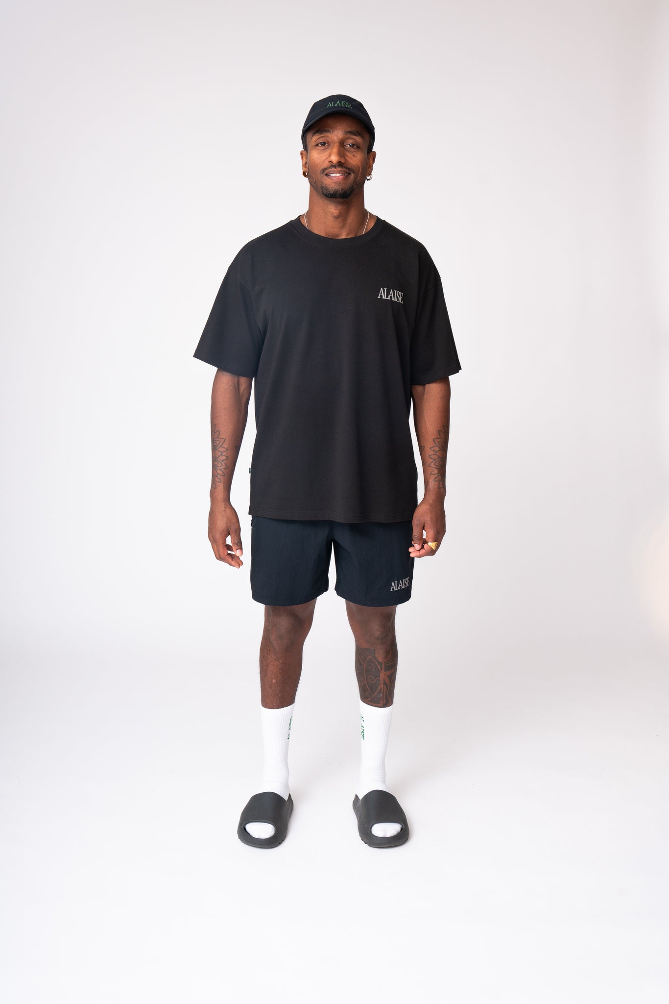 Alaise Graphic Box Fit Tee - Black