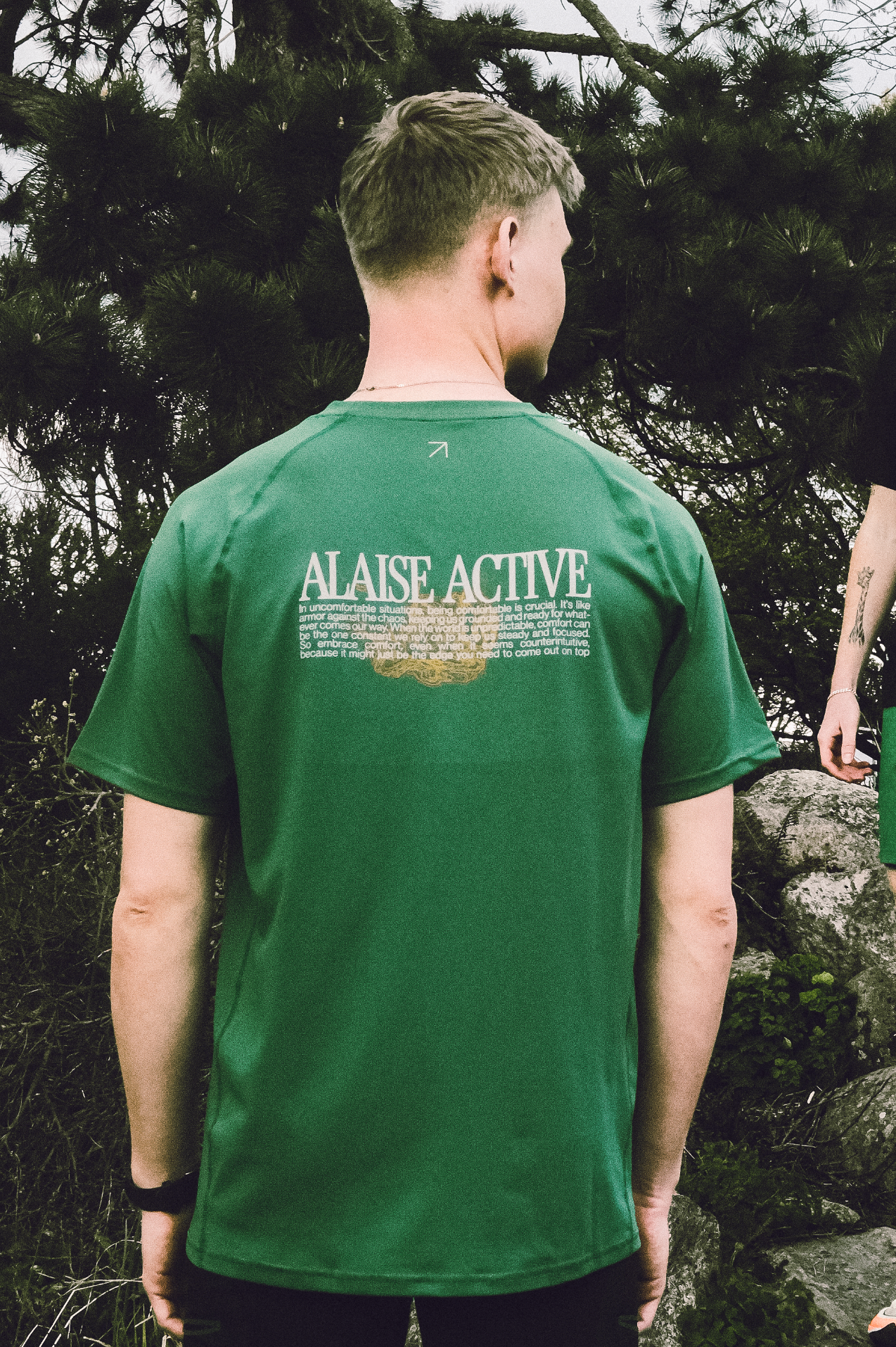 Graphic Active Tee in Green