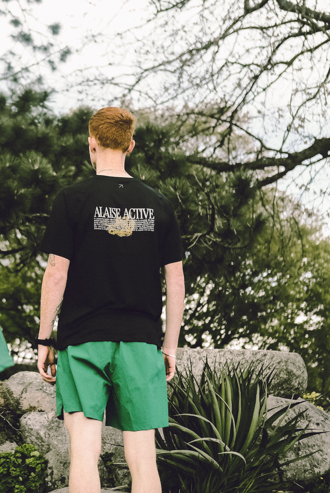 Graphic Active Tee in Black