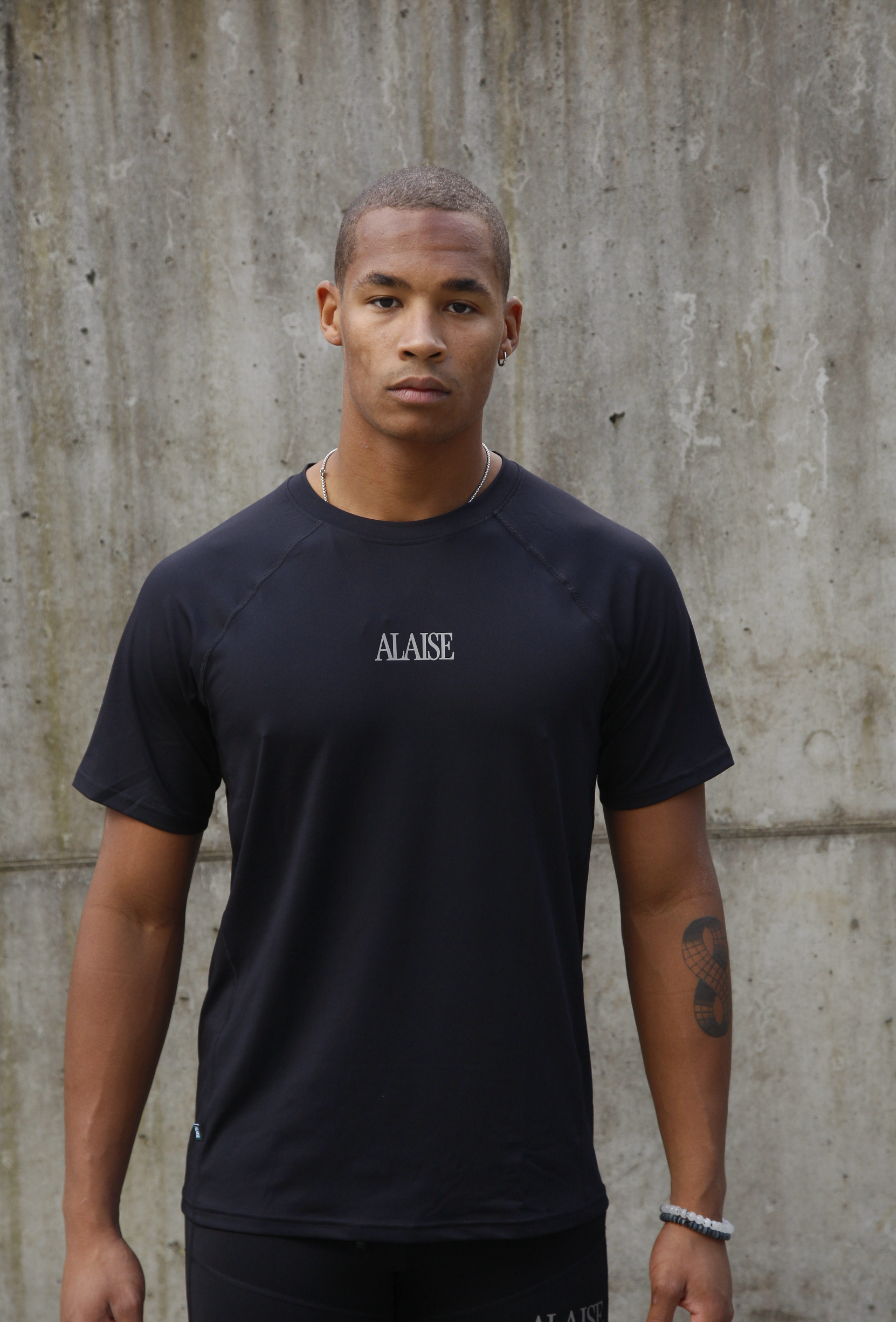 Active Tee in Black