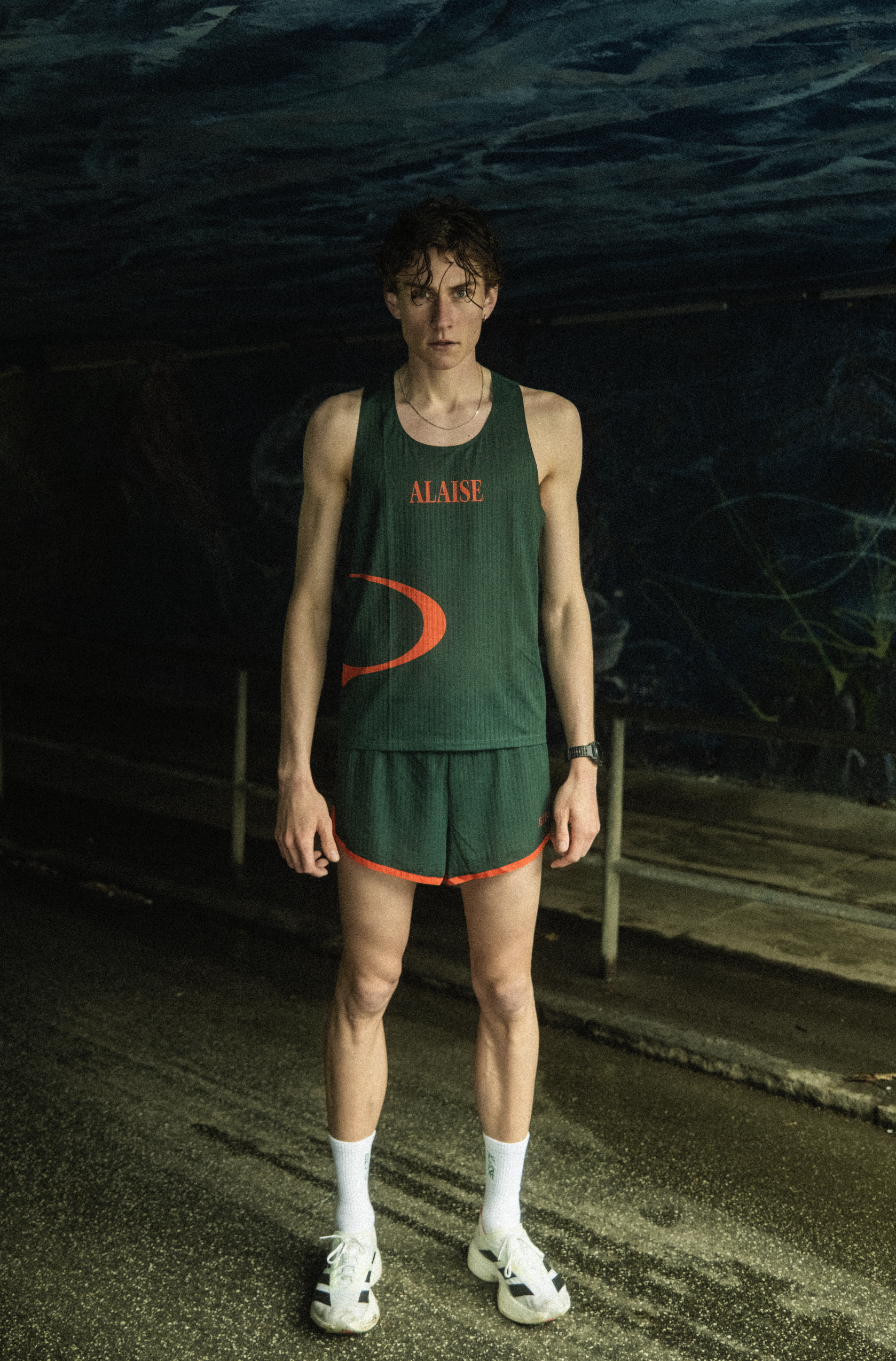 Running Light Singlet in Dark Green